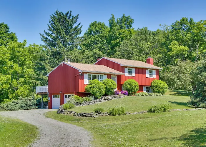 Hudson Valley Horse Farm Retreat In Salt Point